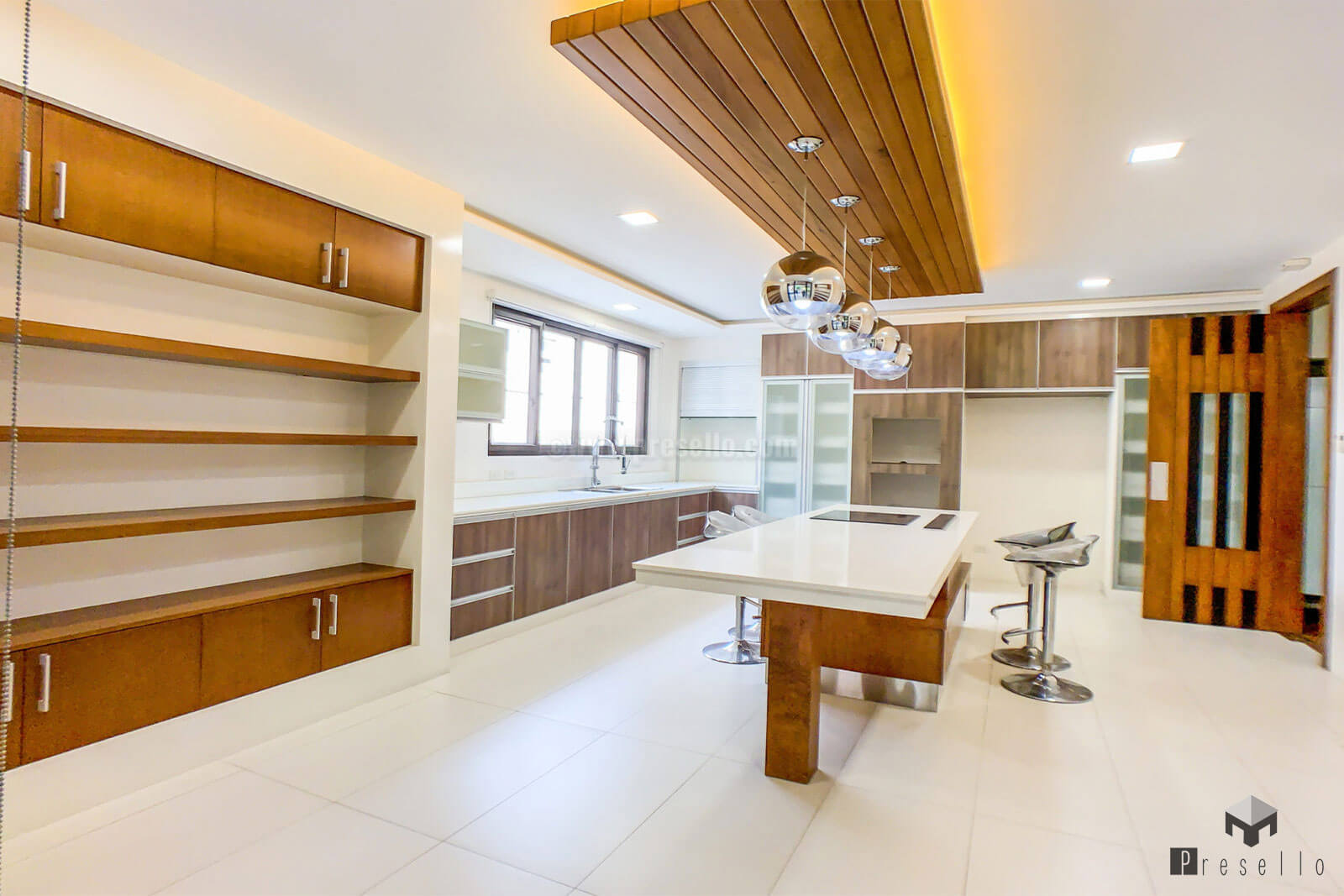 Charming5BRModernHouseandLotforSaleinAyalaAlabangMuntinlupa-5.jpg