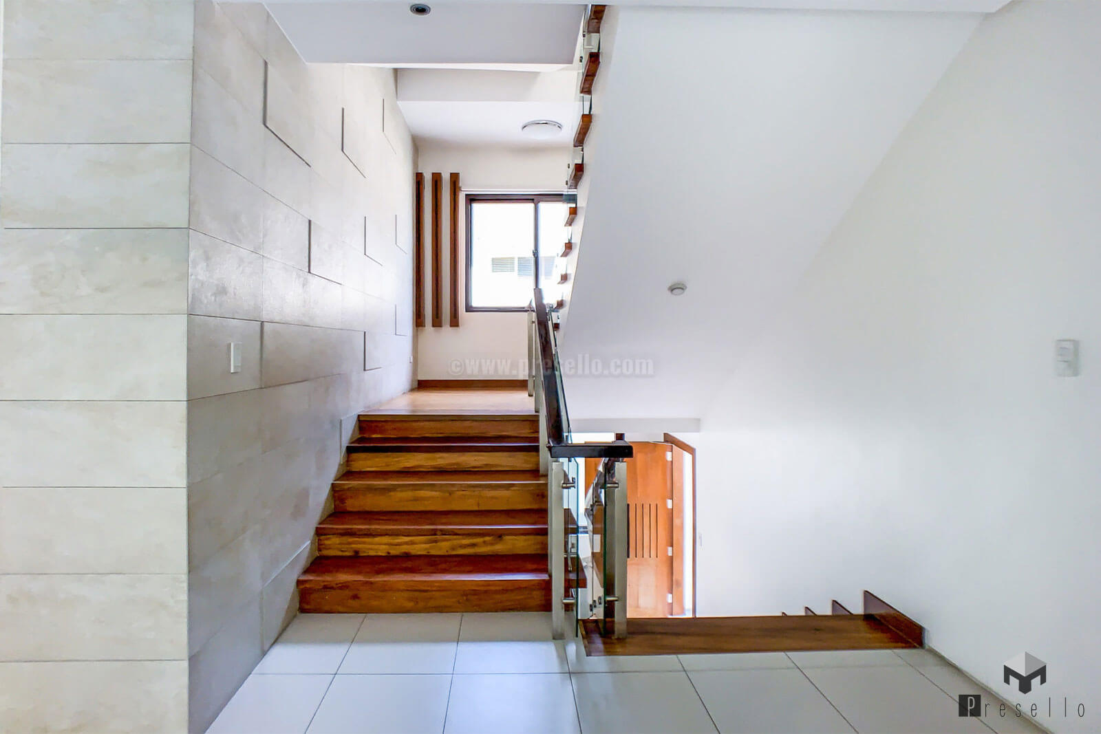 Charming5BRModernHouseandLotforSaleinAyalaAlabangMuntinlupa-17.jpg