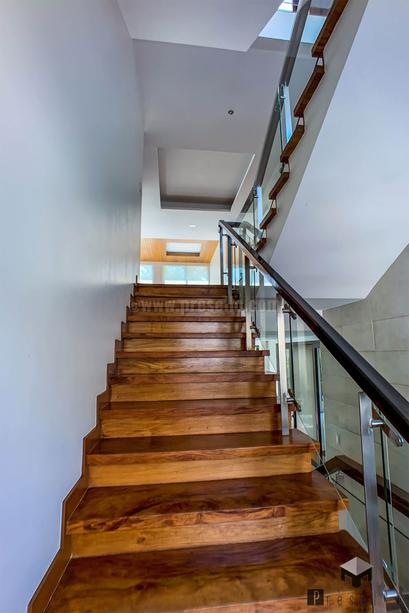 Charming5BRModernHouseandLotforSaleinAyalaAlabangMuntinlupa-18.jpg