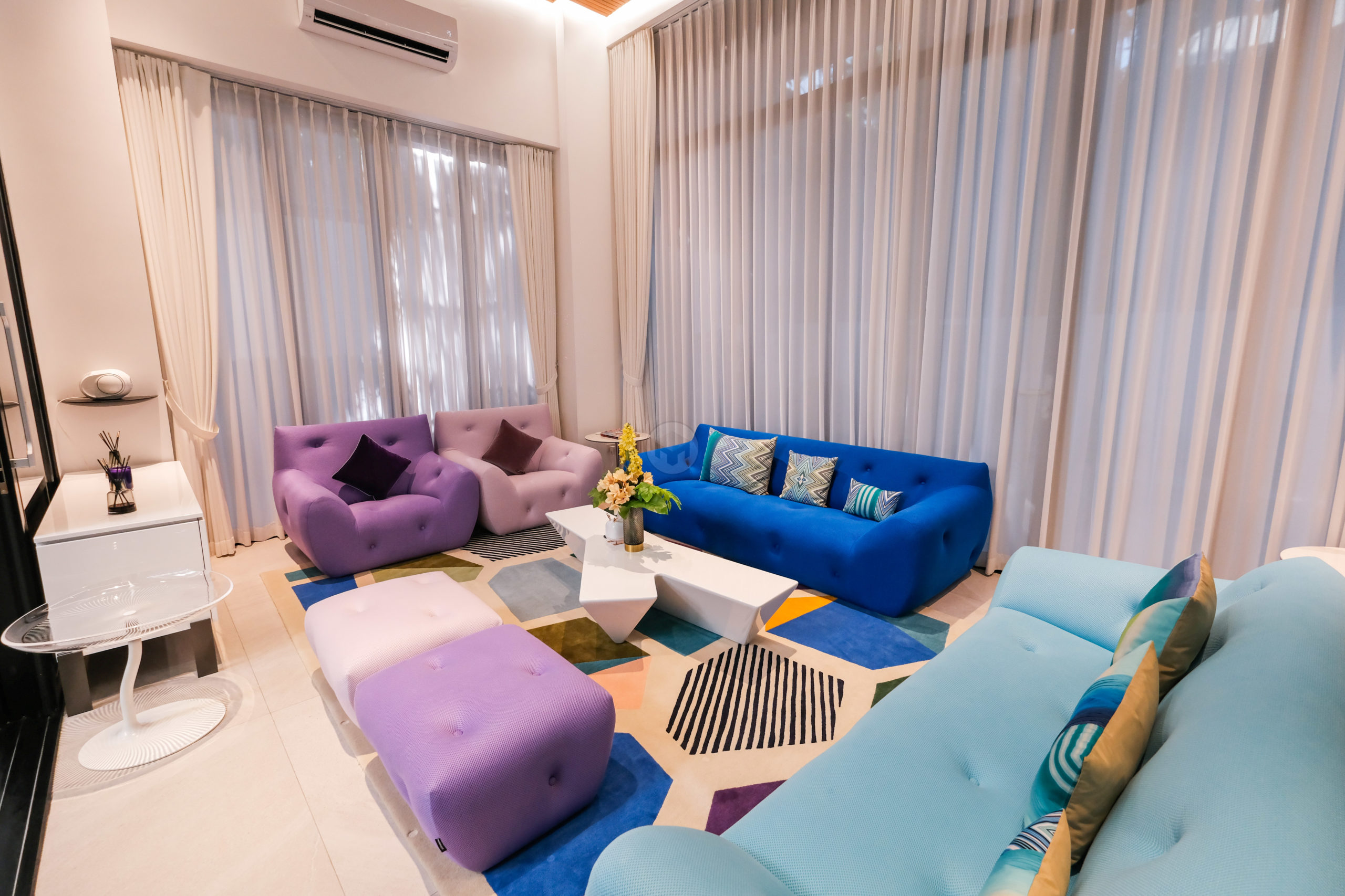 Industrial6BedroomHouseforSaleinAyalaAlabangMuntinlupa-9.jpg
