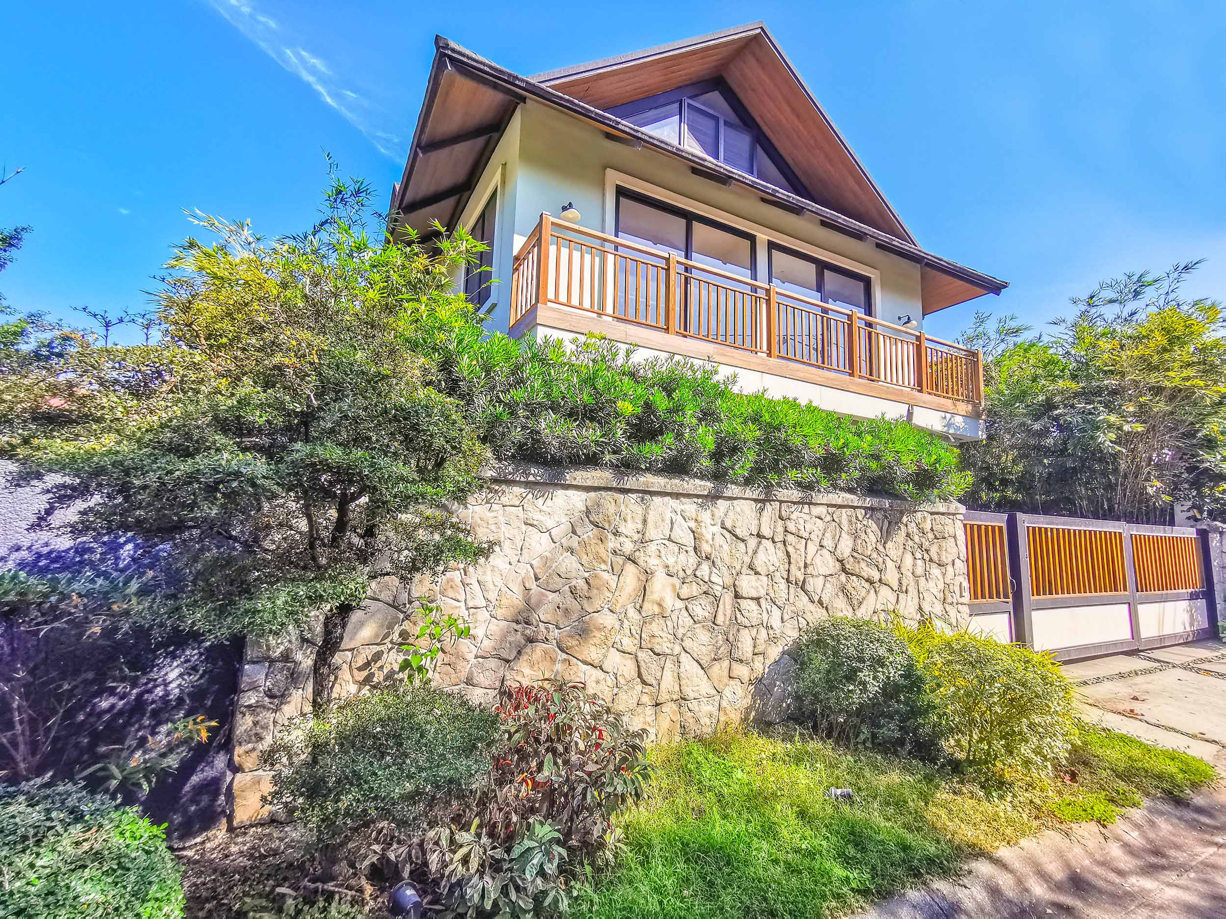 JapaneseZenInspired4BedroomHouseandLotforSaleinBFHomesParañaque-1.jpg