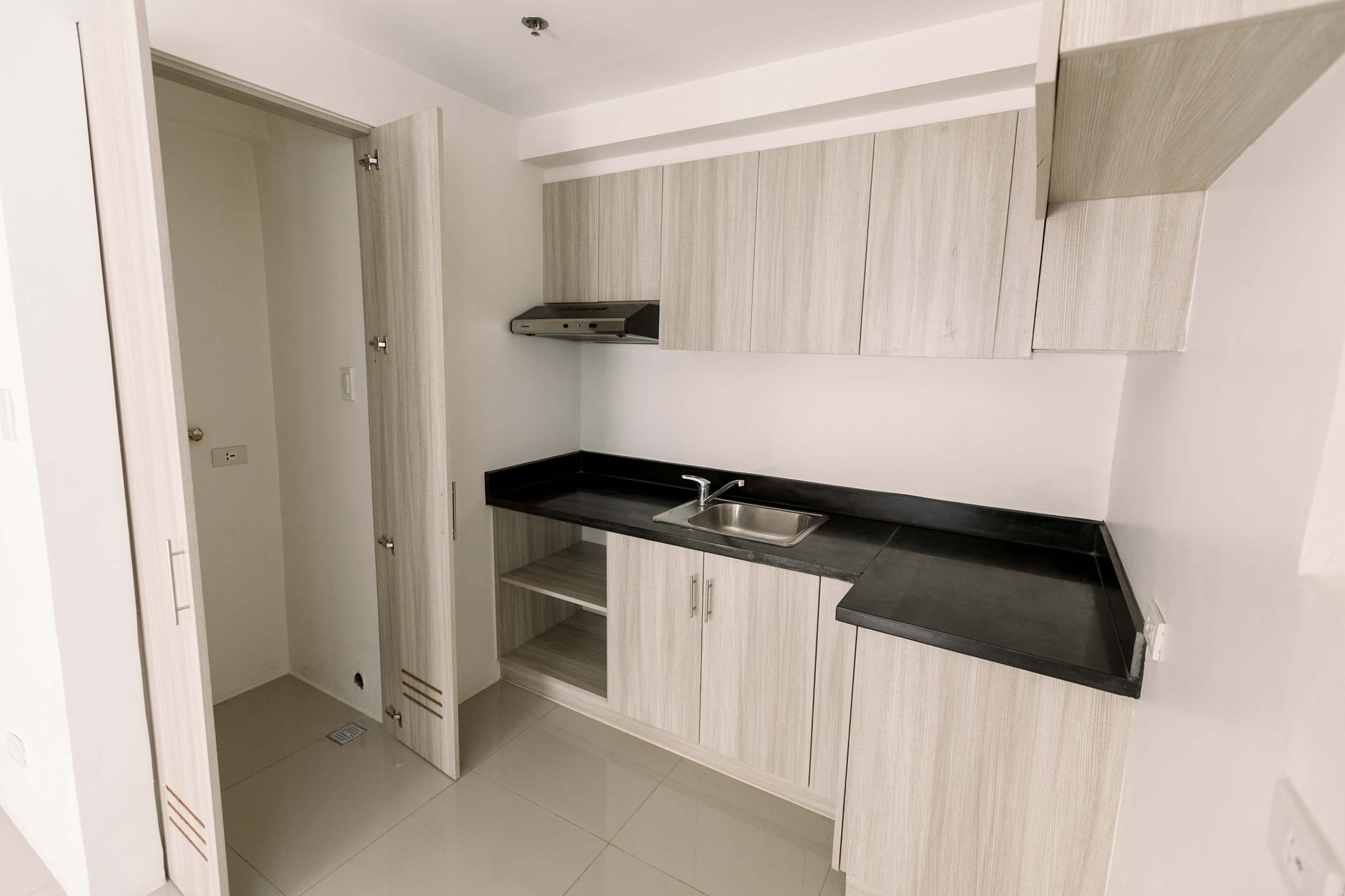 ToweringCosmopolitanCondosforSaleinCubao,QuezonCity-11.jpg