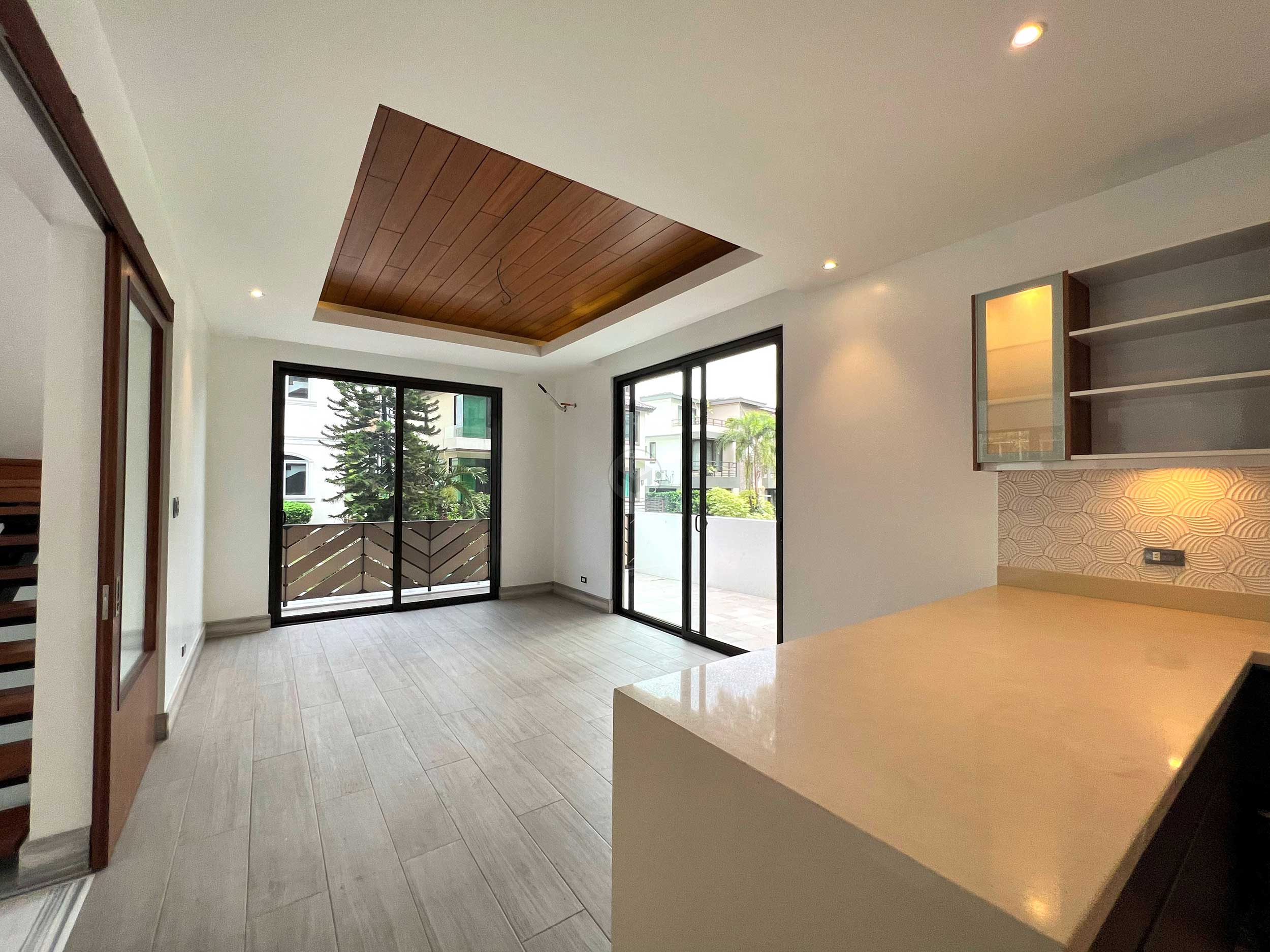 Contemporary5BedroomHouseandLotforSaleinTaguigCity-17.jpg