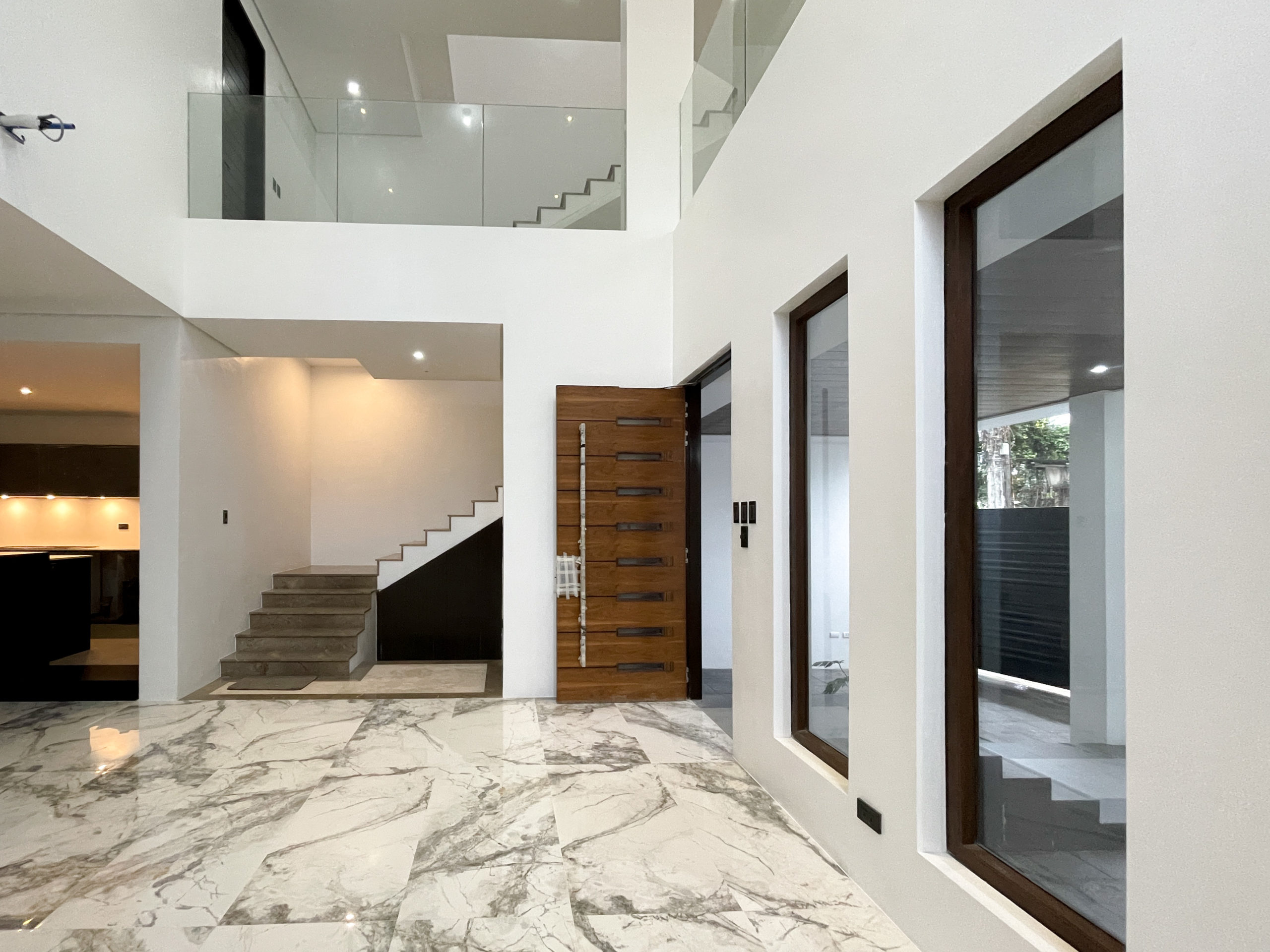 Pristine4BedroomHouseandLotforSaleinSanJuanCity-3.jpg
