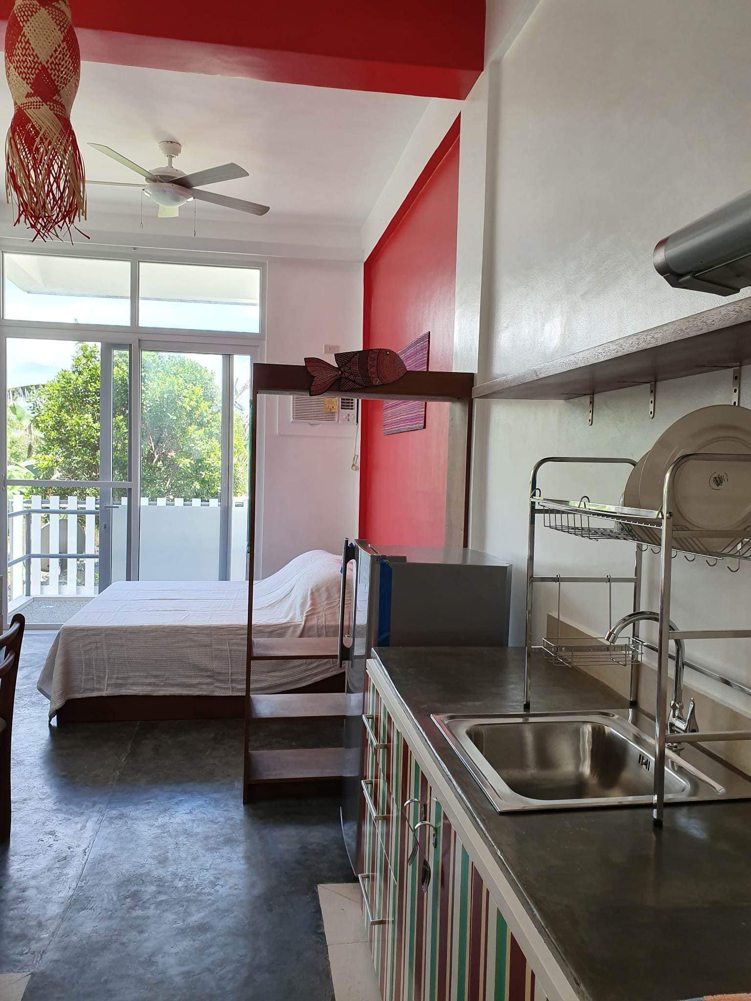 Attractive5BedroomHouseforSaleinBoracay-5.jpg