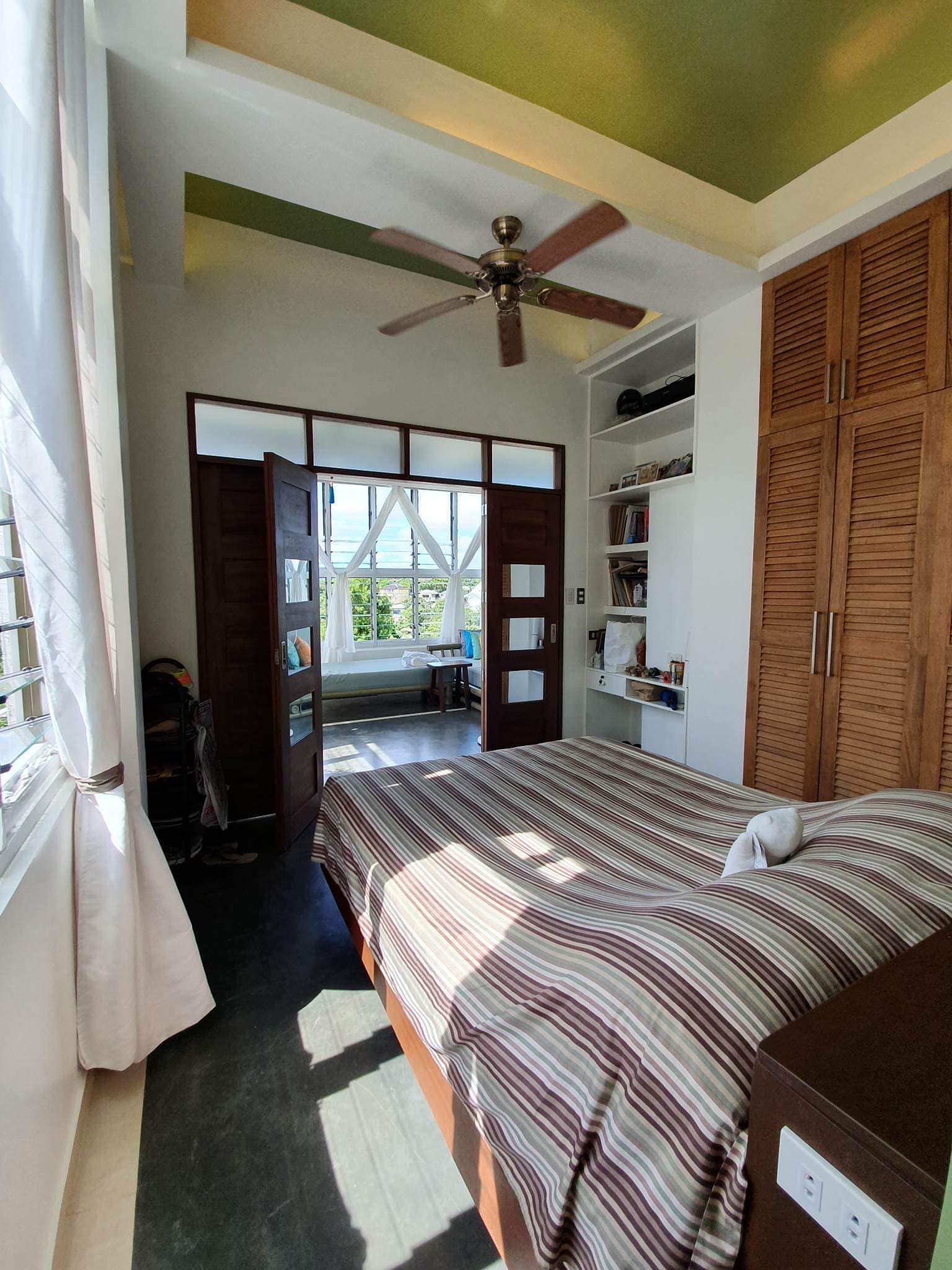 Attractive5BedroomHouseforSaleinBoracay-12.jpg