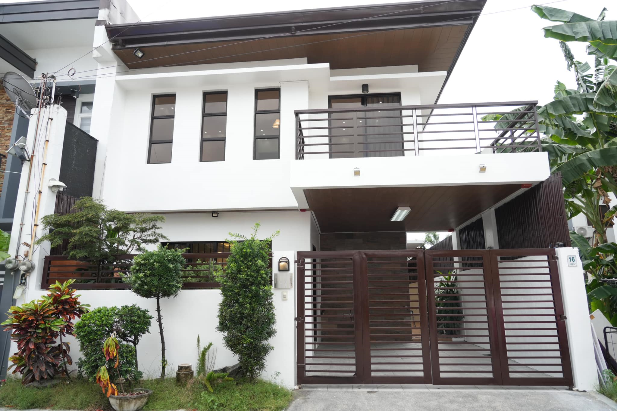 Stylishly4BedroomHouseforSaleinGreenwoodsExecutiveVillage-1.jpg