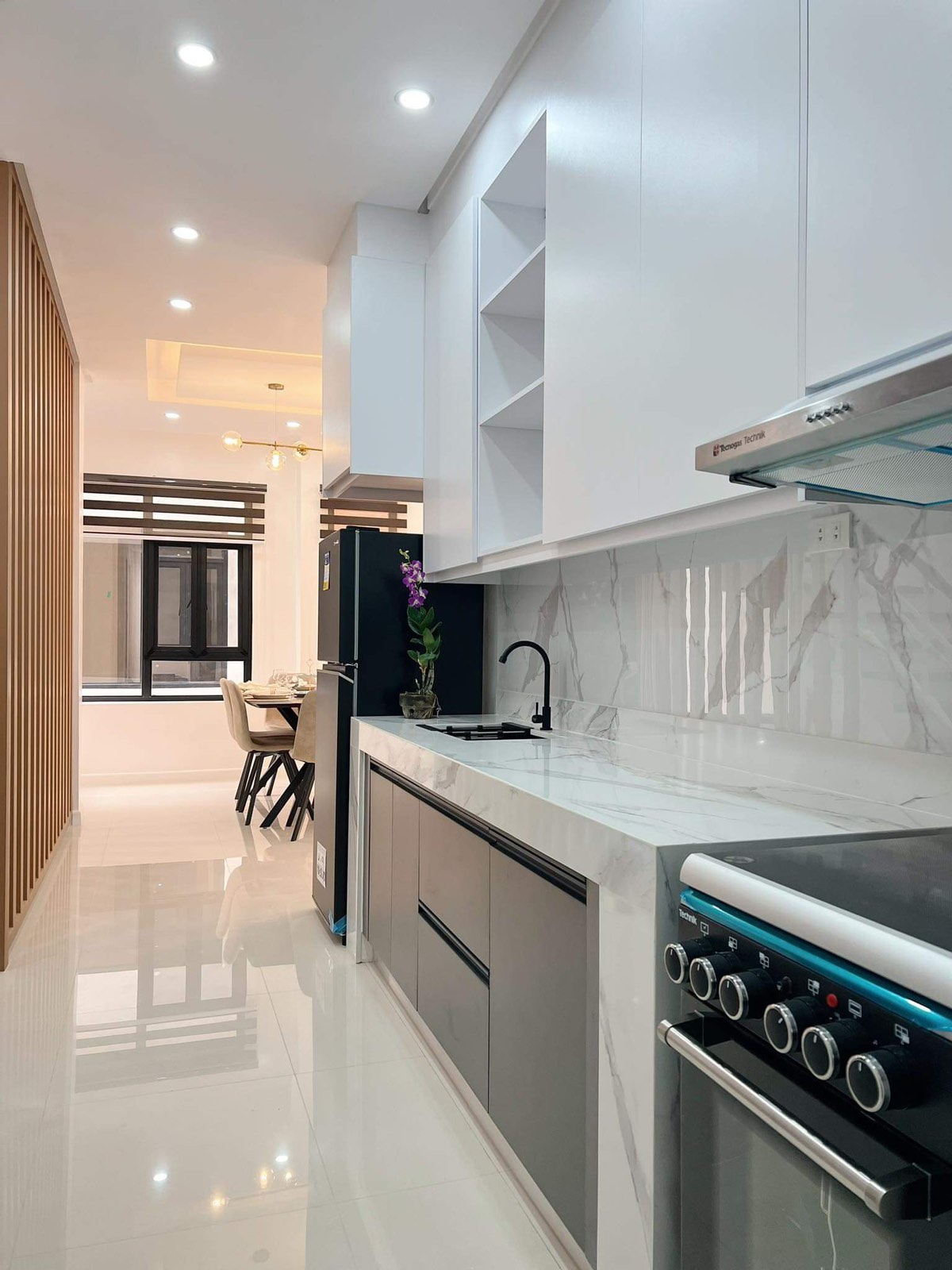Contemporary4BedroomTownhouseforSaleinAntipolo-5.jpg