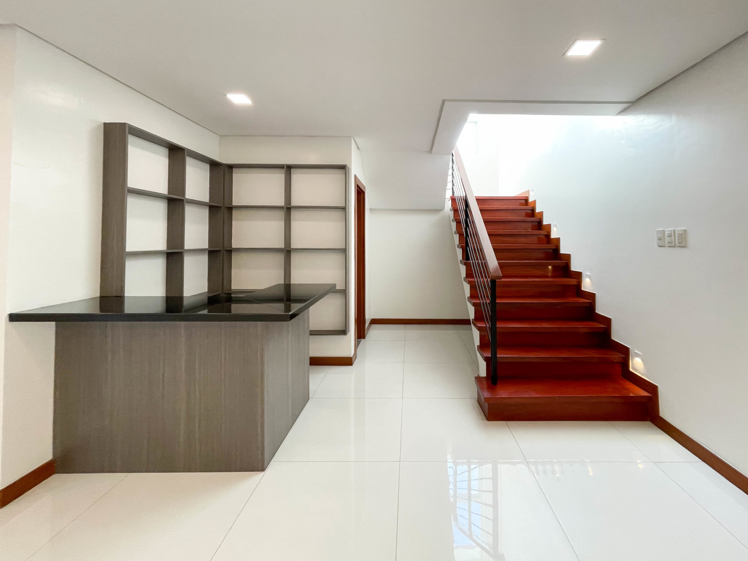 Graceful4BedroomHouseforSaleinQuezonCity-3.jpg