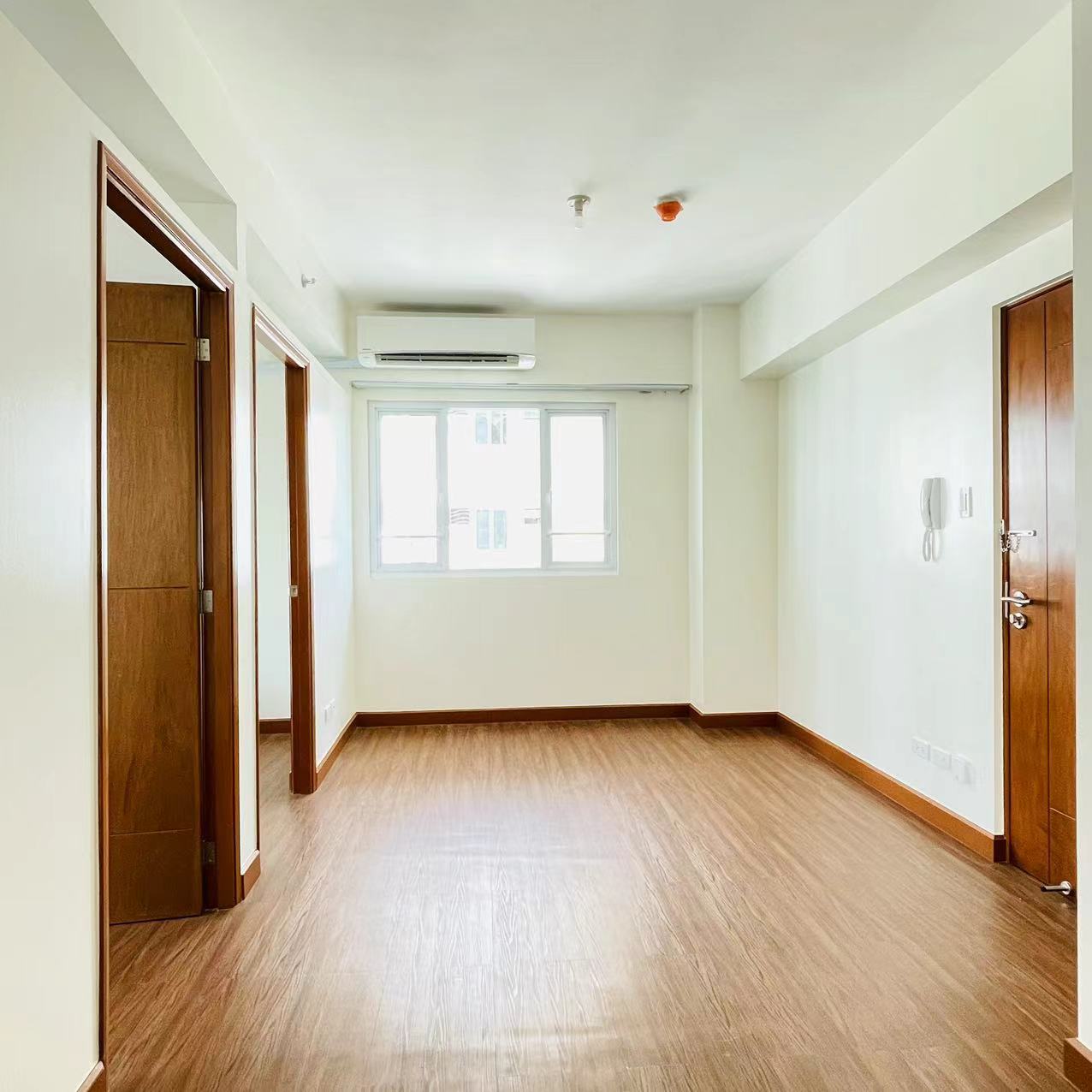  Enchanting2-BedroomCondoUnitforSaleinMetropolitanPark,PasayCity-3.jpg