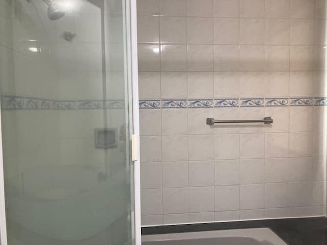 Crisp3-BedroomCondoUnitforSaleinRegencyatSalcedo,MakatiCity-12.jpg