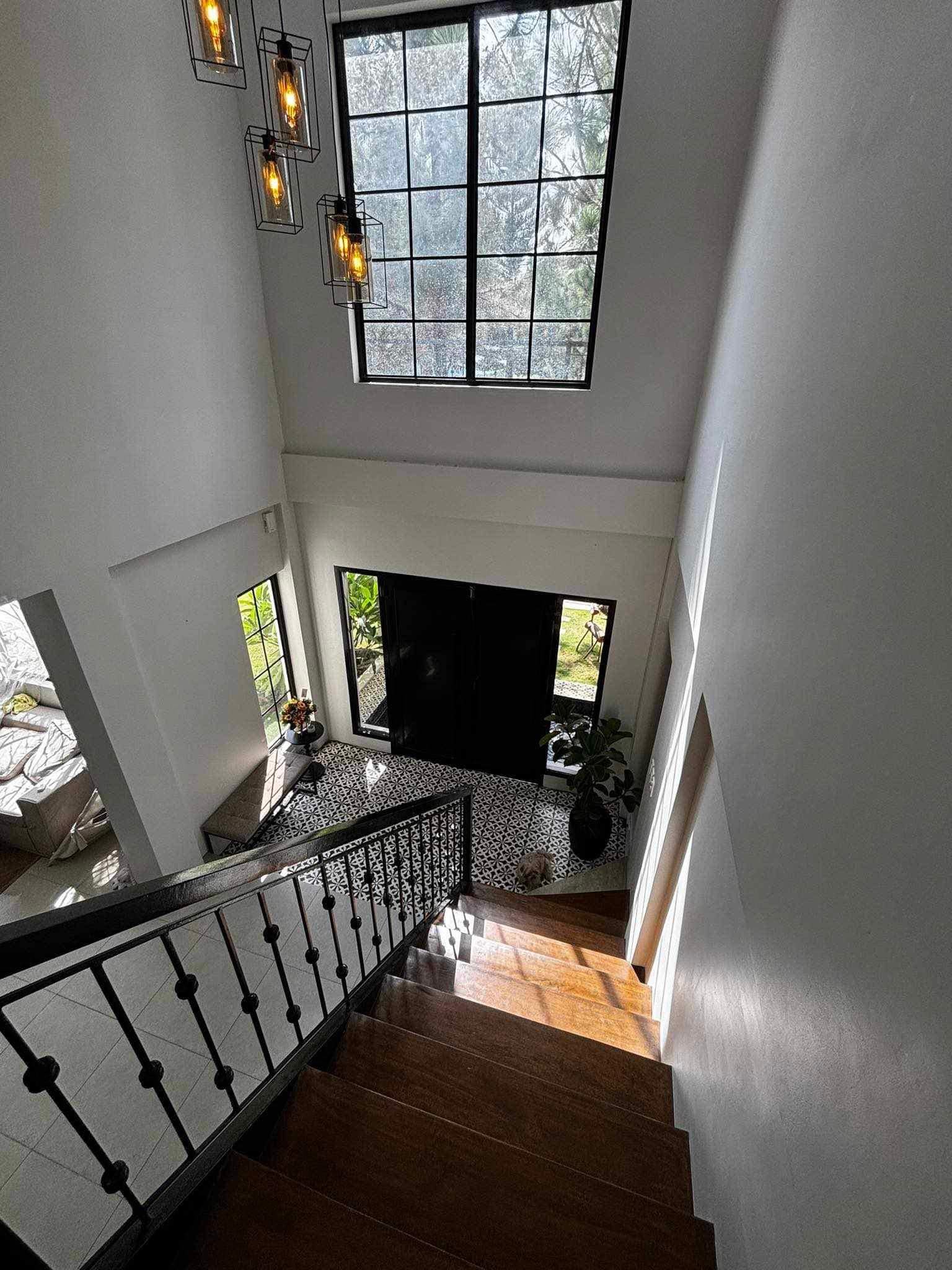 Beautiful4-BedroomHouseforSaleinAmoreatPortofinoDaangReyna-6.jpg