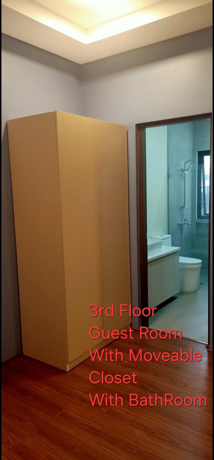 Modern4-BedroomTownhouseforSaleinProject2,QuezonCity-8.jpg