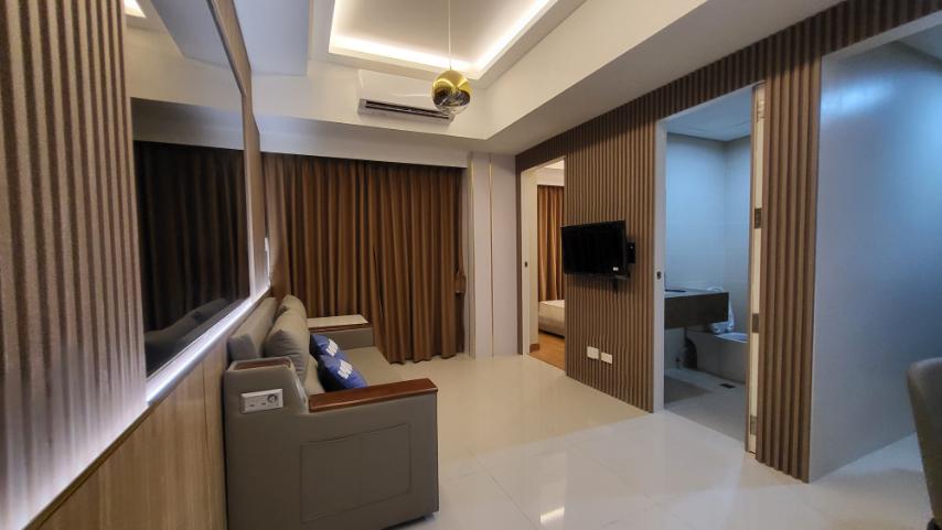 Elegant1-BedroomCondoUnitforSaleinParkAvenueTower,BGC,Taguig-2.jpg