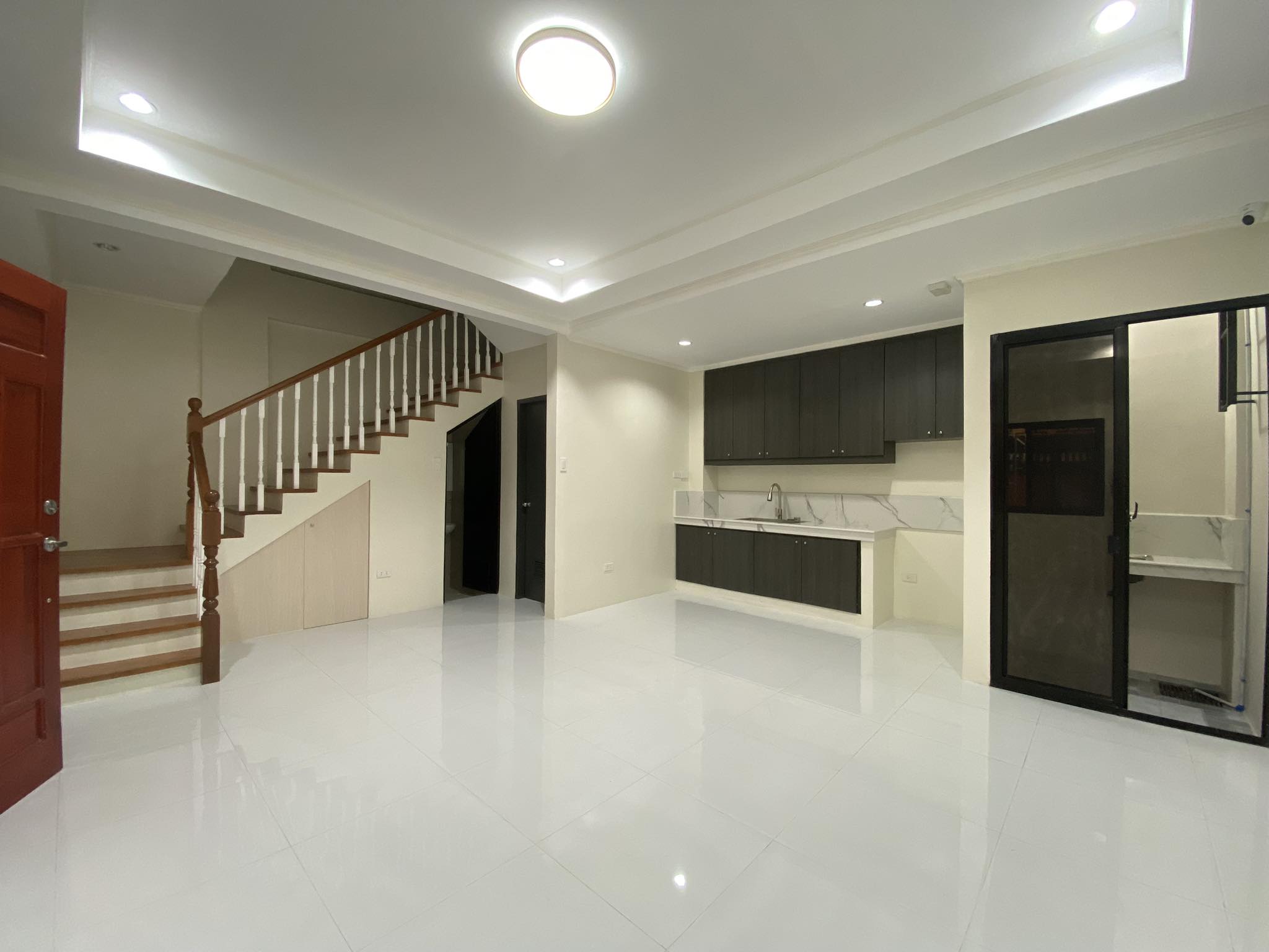 Modern4-BedroomTownhouseforSaleinProject6,QuezonCity-3.jpg