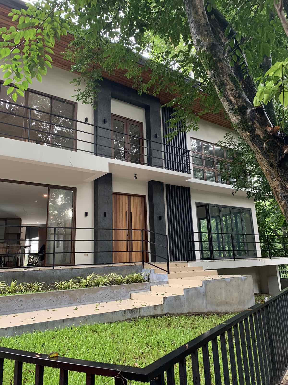Contemporary3-BedroomHouseforSaleinTownandCountryEstates,AntipoloCity,Rizal-1.jpg