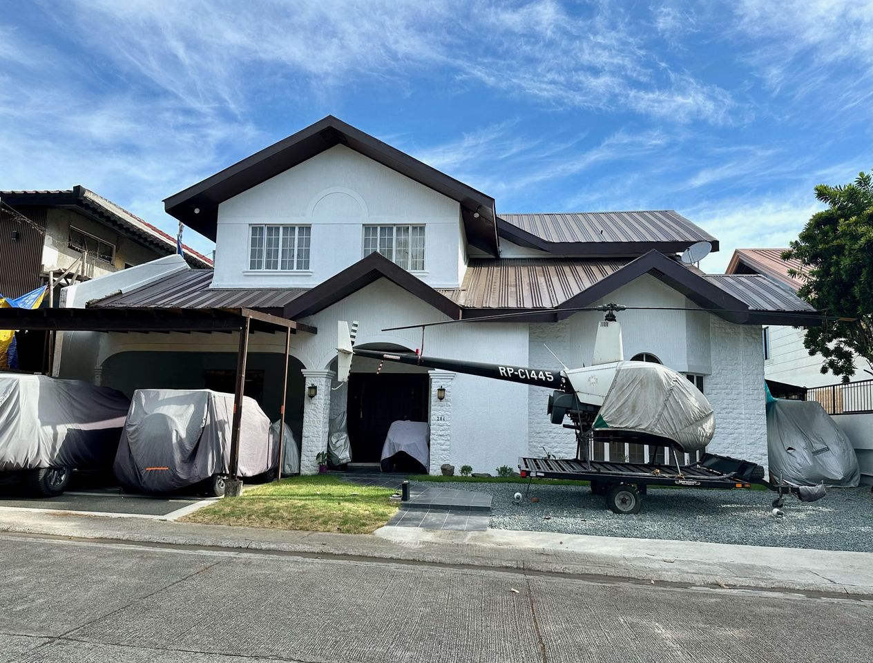 Timeless5-BedroomHouseforSaleinAyalaAlabangVillage,Muntinlupa-1.jpg