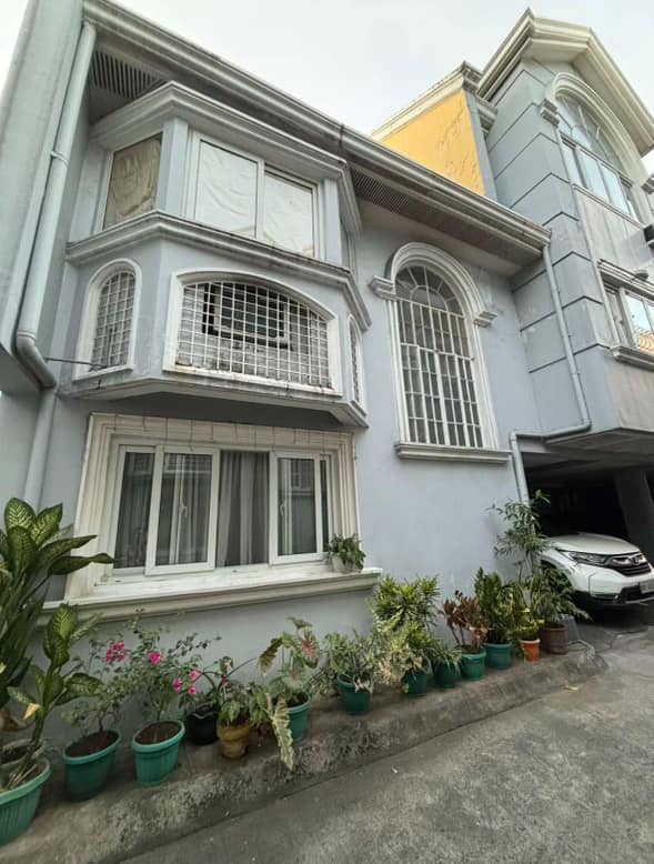 Charming2-BedroomTownhouseForSaleinSanJuanCity-1.jpg