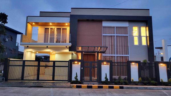 Majestic5-BedroomHouseforSaleinGreenwoodsExecutiveVillage-1.jpg