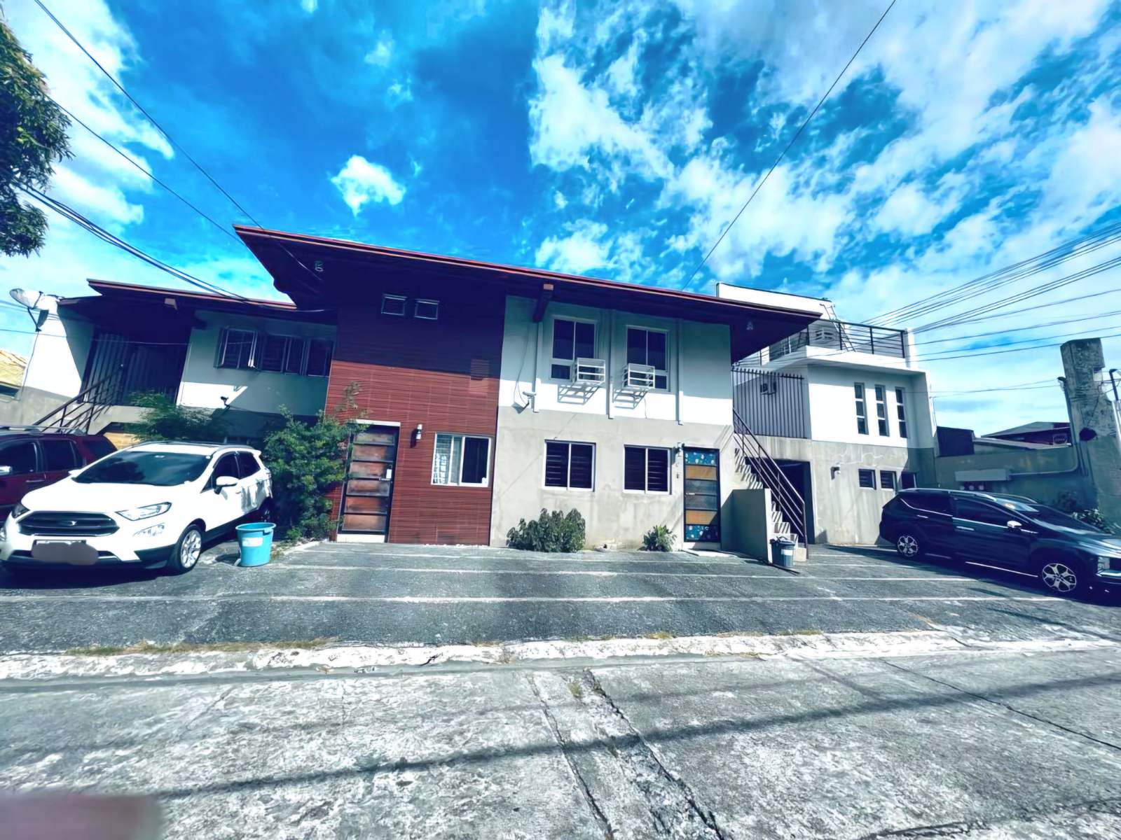 Modern2-StoreyResidentialApartmentforSaleinManggahan,Pasig City-1.jpg