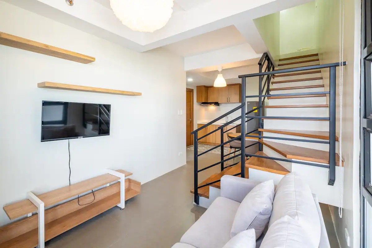 Sophisticated3-BedroomPenthouseforSaleinPortovita,Cubao-7.jpg