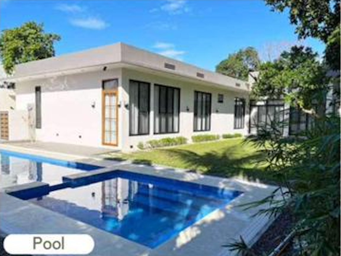 Serene4-BedroomHouseForSaleinPhilamsVillage,LasPiñasCity-5.jpg