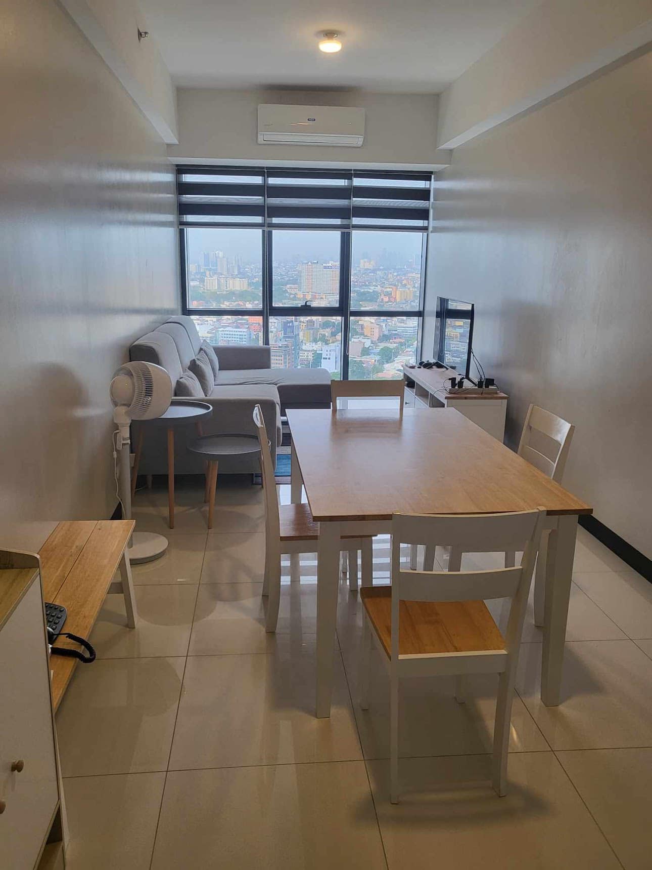 Furnished2-BedroomCondoUnitforLeaseinSalcedoSkysuitesMakati-2.jpg