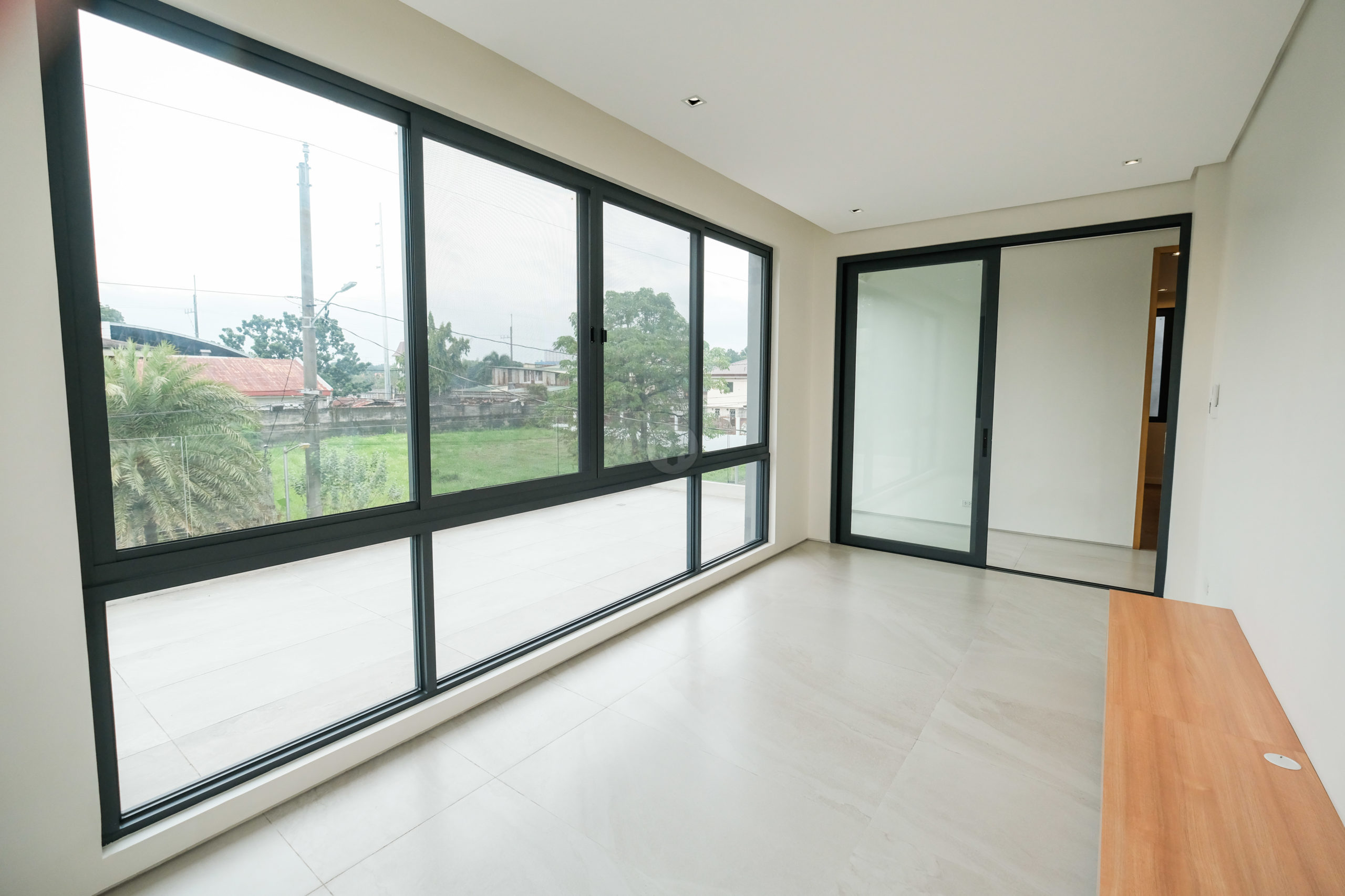 Modern5-BedroomHouseandLotforSaleinCasaMilanSubdivision,NorthFairview,QuezonCity-13.jpg