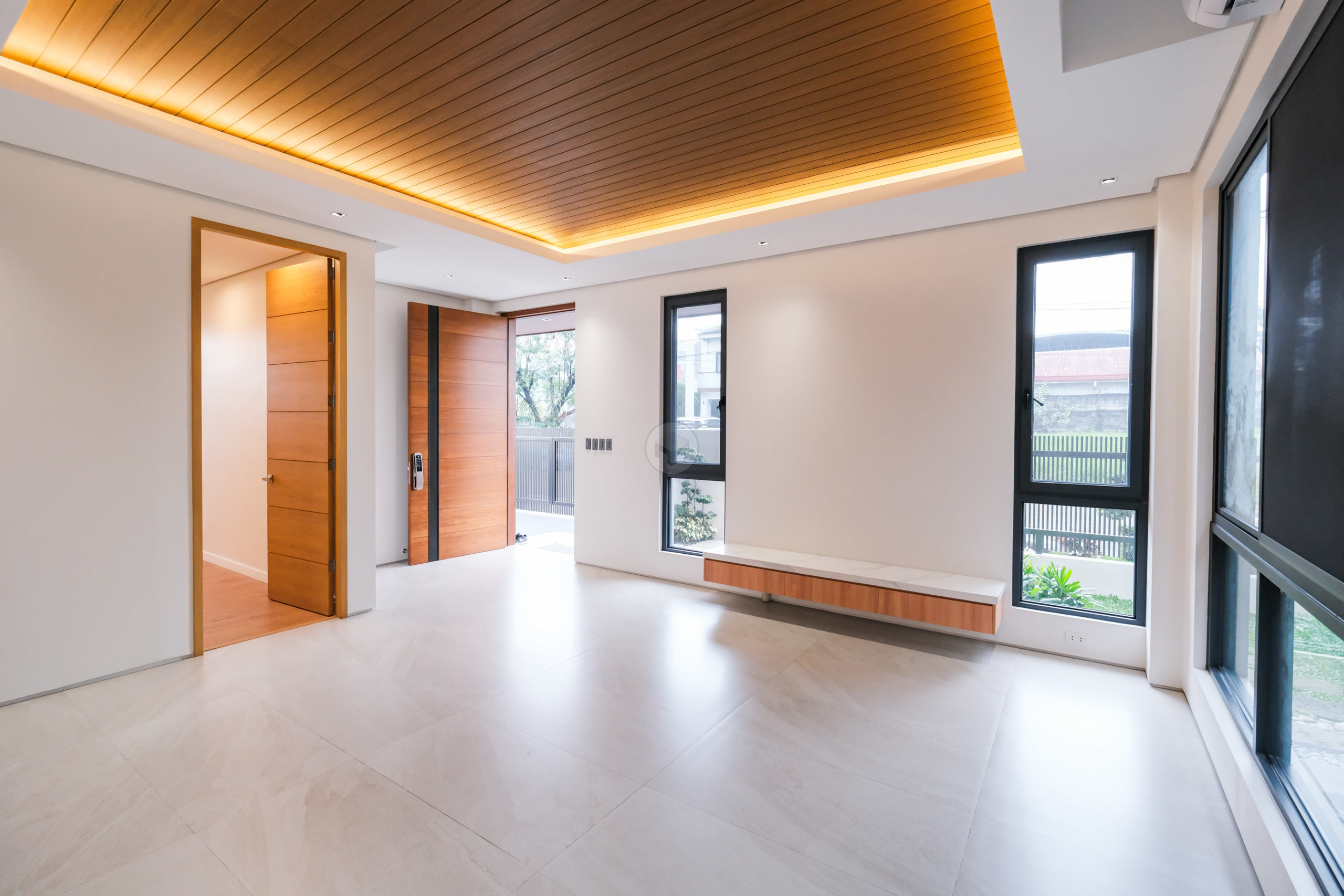 Modern5-BedroomHouseandLotforSaleinCasaMilanSubdivision,NorthFairview,QuezonCity-9.jpg