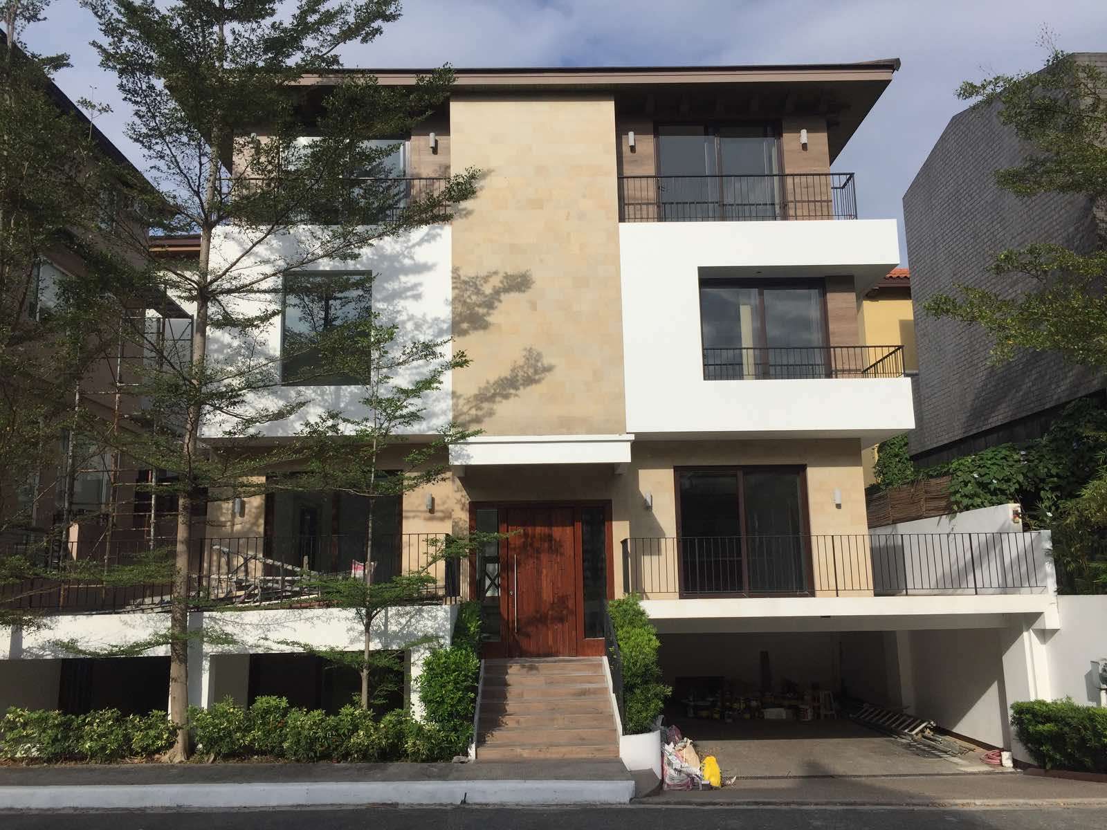 Radiant5-BedroomHouseandLotforLeaseinMckinleyHillVill.BGC,Taguig-1.jpg