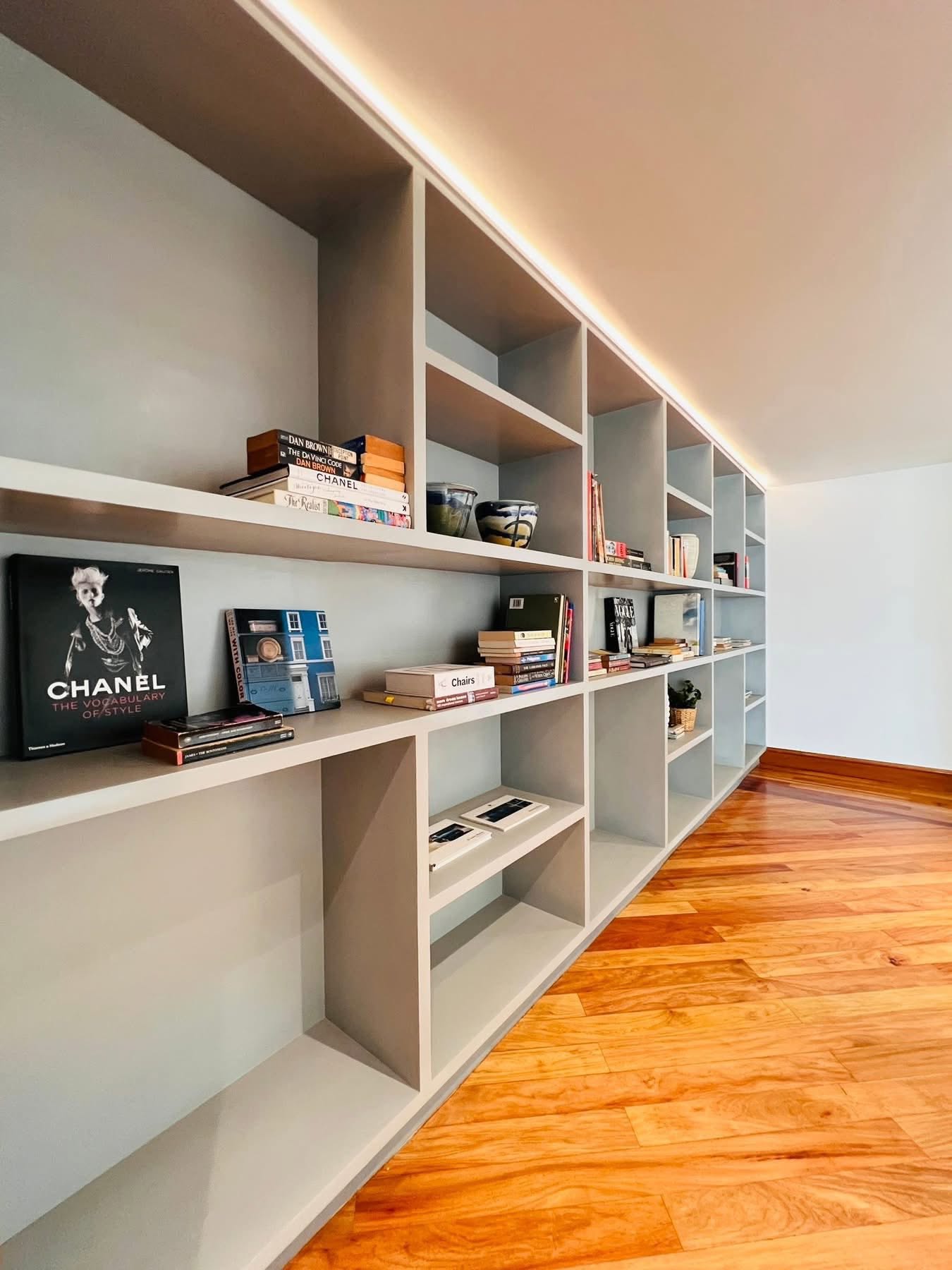 4-BedroomPenthouseBi-LevelUnitforLeaseinTheForbesTower,SalcedoVillage,MakatiCity-5.jpg