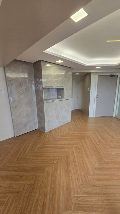 Lush4-BedroomCondoUnitforSaleinKingswoodCondominium,LaPaz,Makati-2.jpg