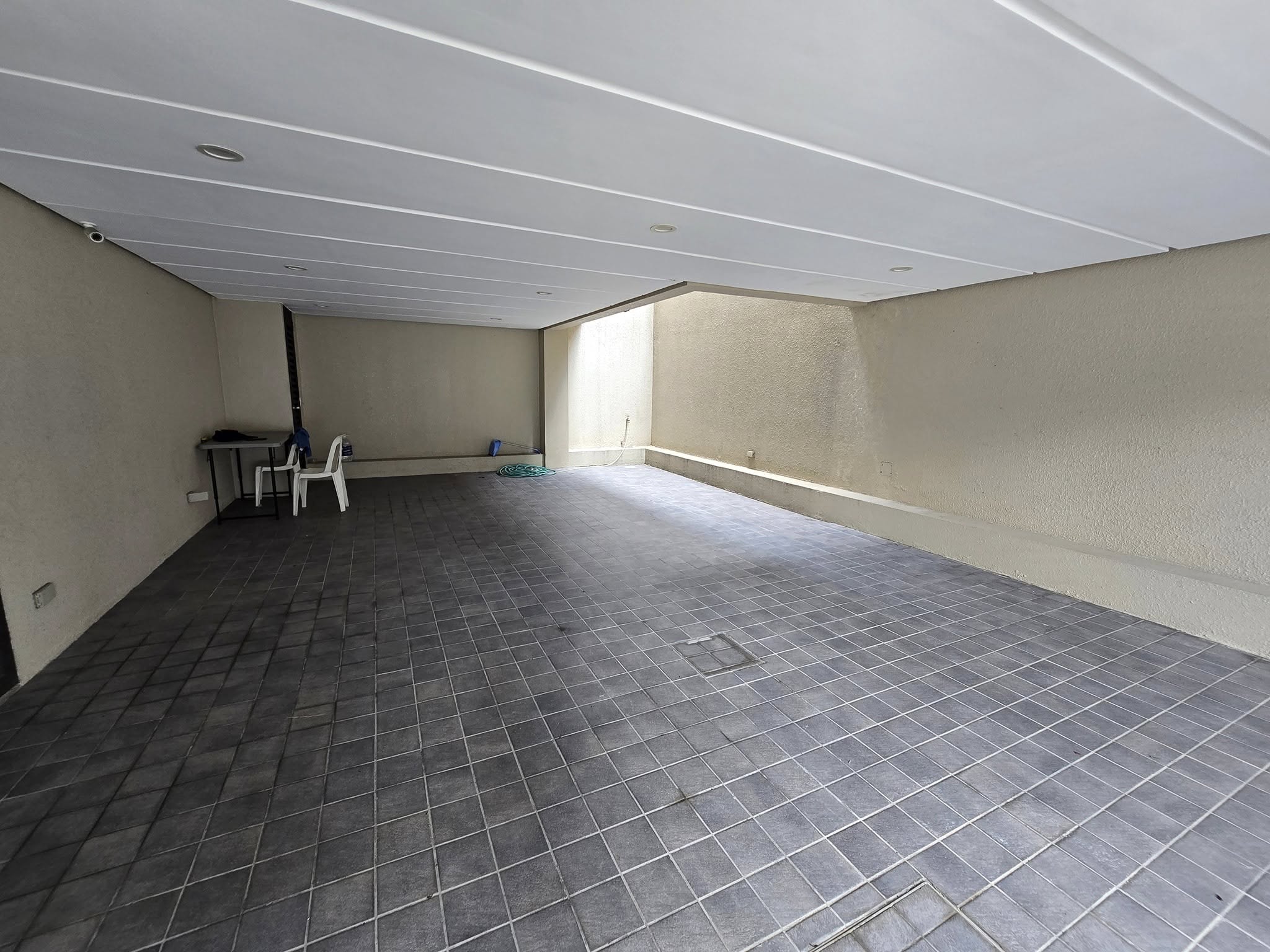 Elegant3-BedroomFullyFurnishedHouseandLotforLeaseinMcKinleyWest,TaguigCity-5.jpg