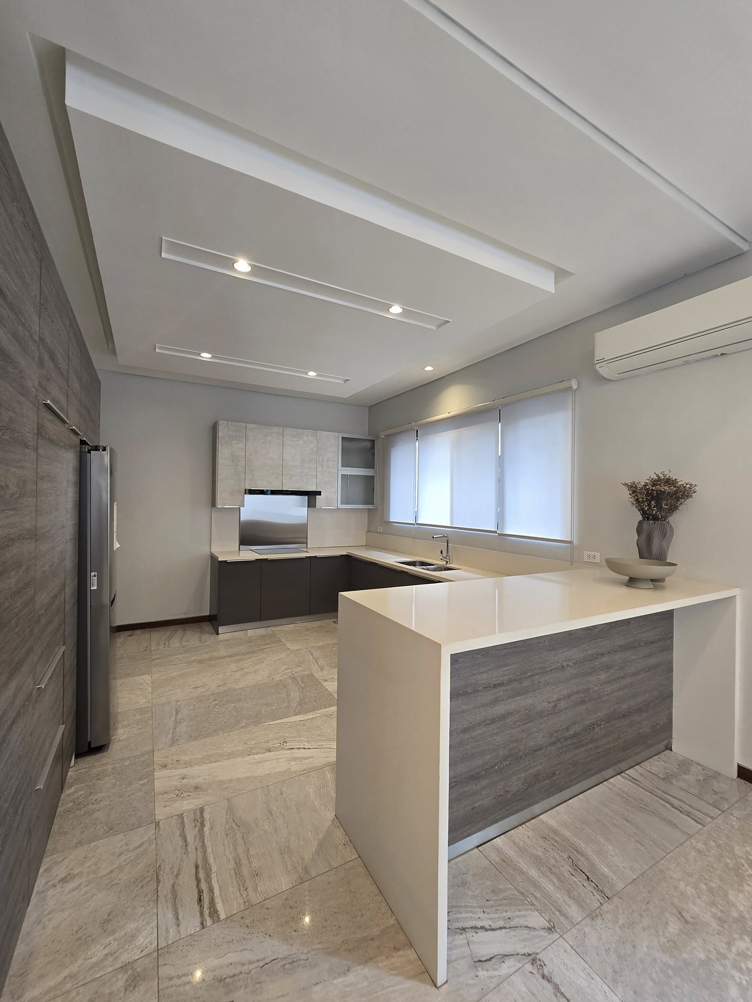 Elegant3-BedroomFullyFurnishedHouseandLotforLeaseinMcKinleyWest,TaguigCity-17.jpg