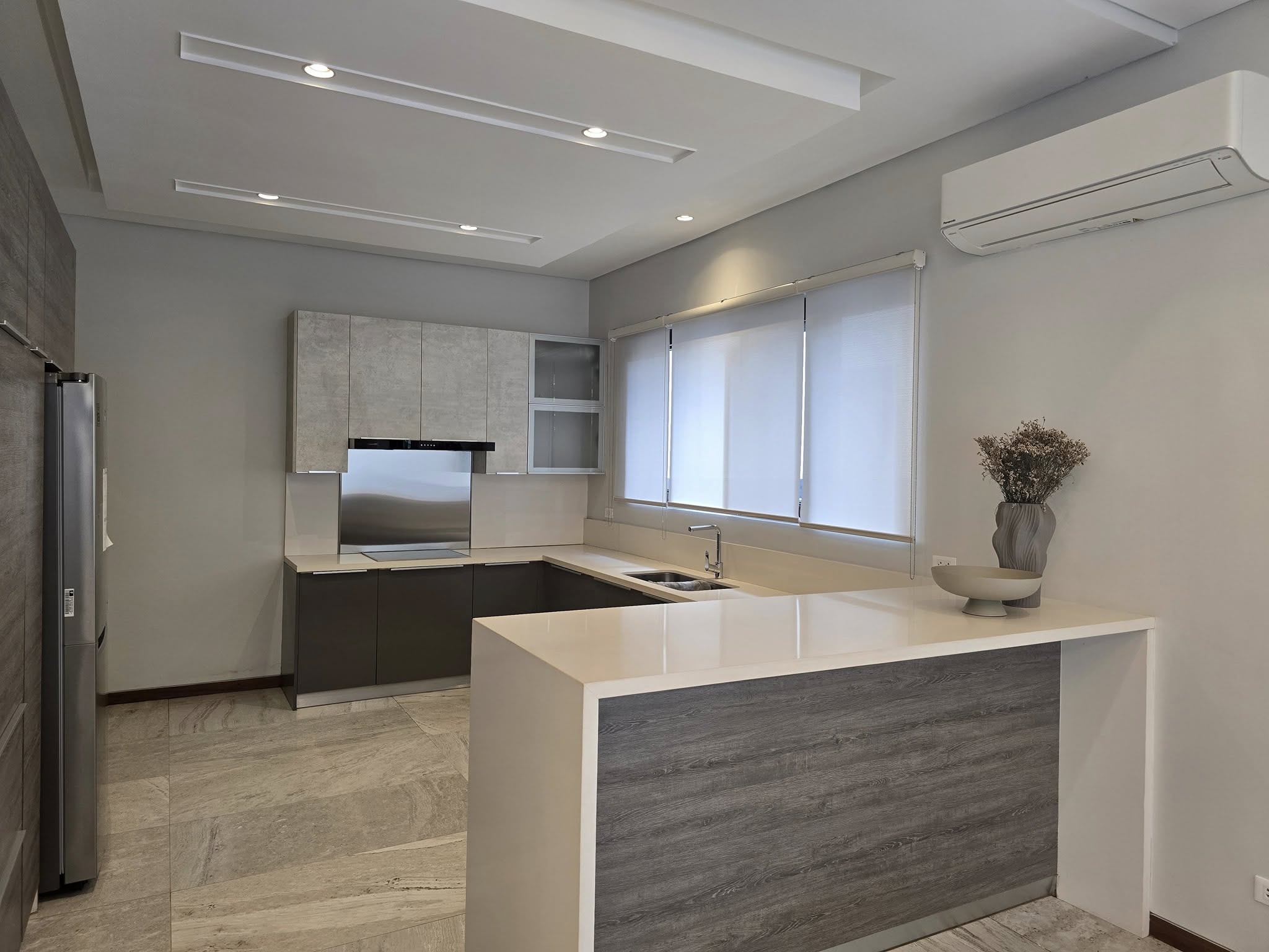Elegant3-BedroomFullyFurnishedHouseandLotforLeaseinMcKinleyWest,TaguigCity-18.jpg