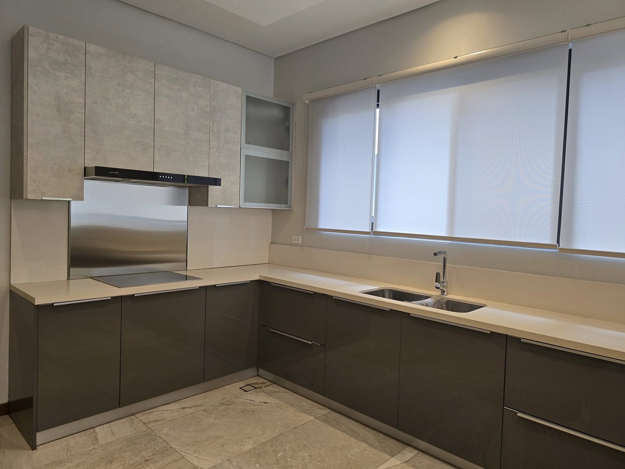 Elegant3-BedroomFullyFurnishedHouseandLotforLeaseinMcKinleyWest,TaguigCity-19.jpg