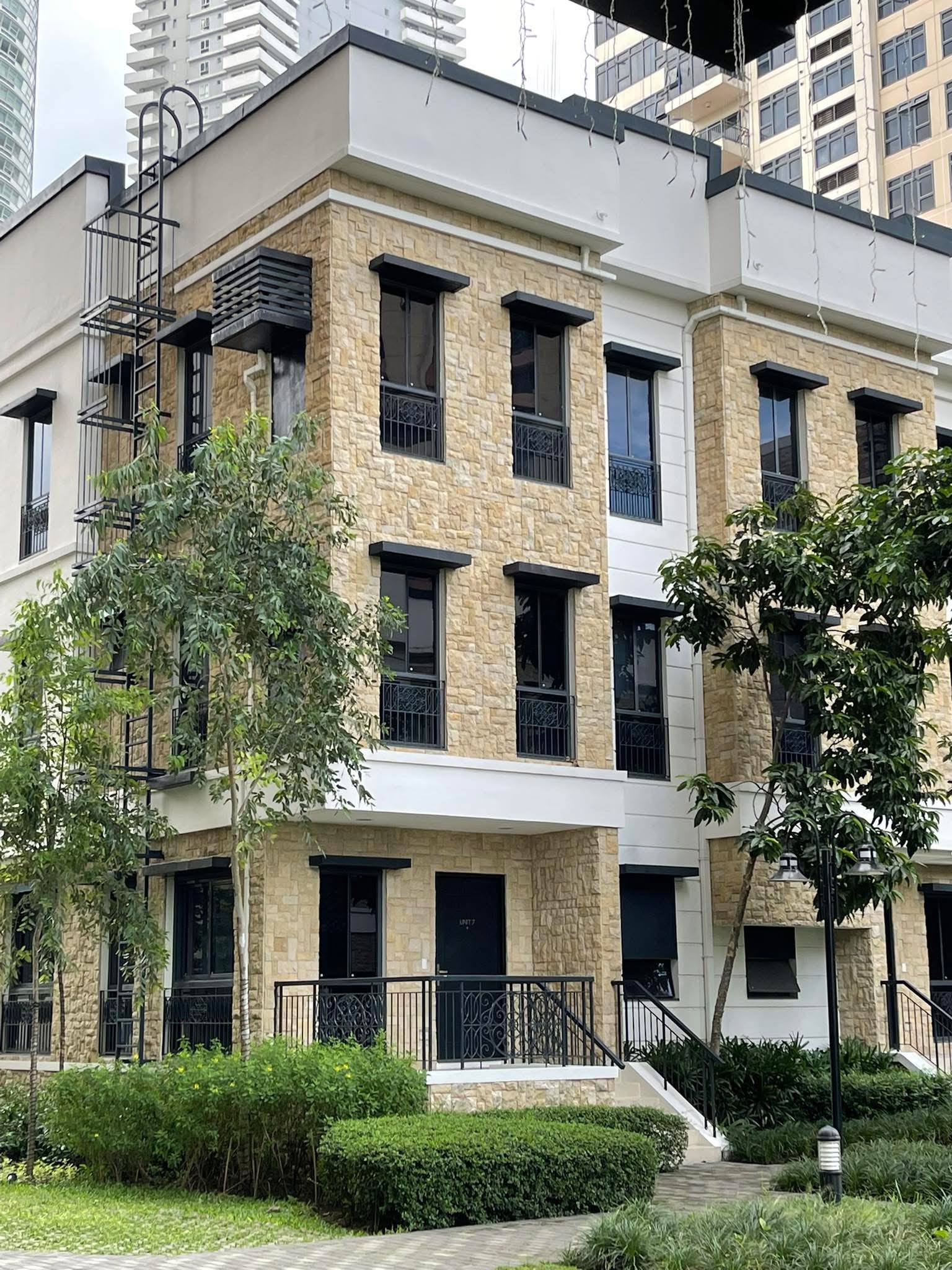 3-BedroomRareBrownstoneVillasTownhouseforSaleinPortico,Pasig-1.jpg