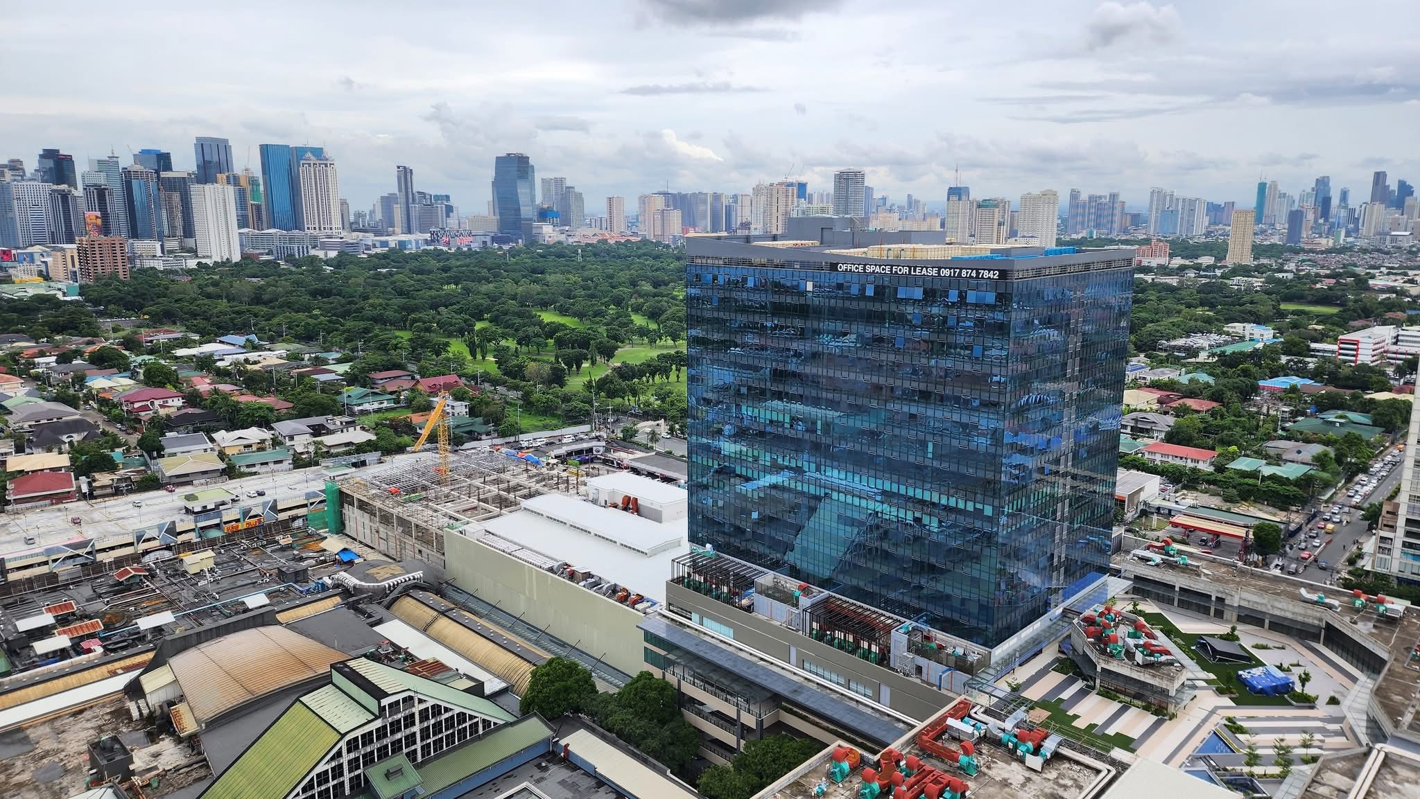 Posh1-BedroomCondoUnitforSaleinTheConnoratGreenhills,SanJuan-2.jpg