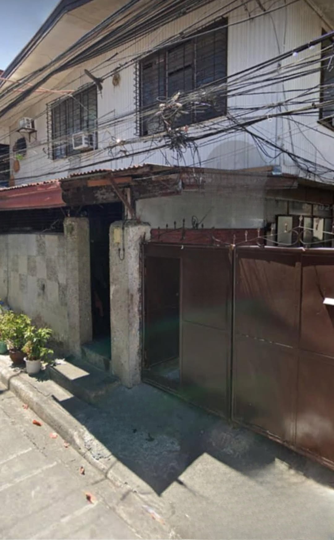 Vintage5-UnitCommercialApartmentforSaleinQuezonCity-1.jpg