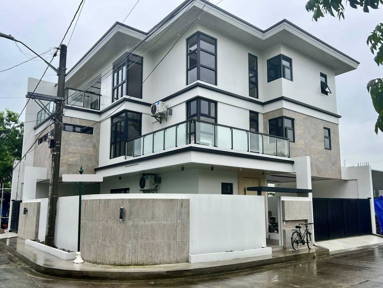 Exceptional6-BedroomHouseandLotforSaleinGreenwoodsExecutiveVillage,Taytay,Rizal-1.jpg