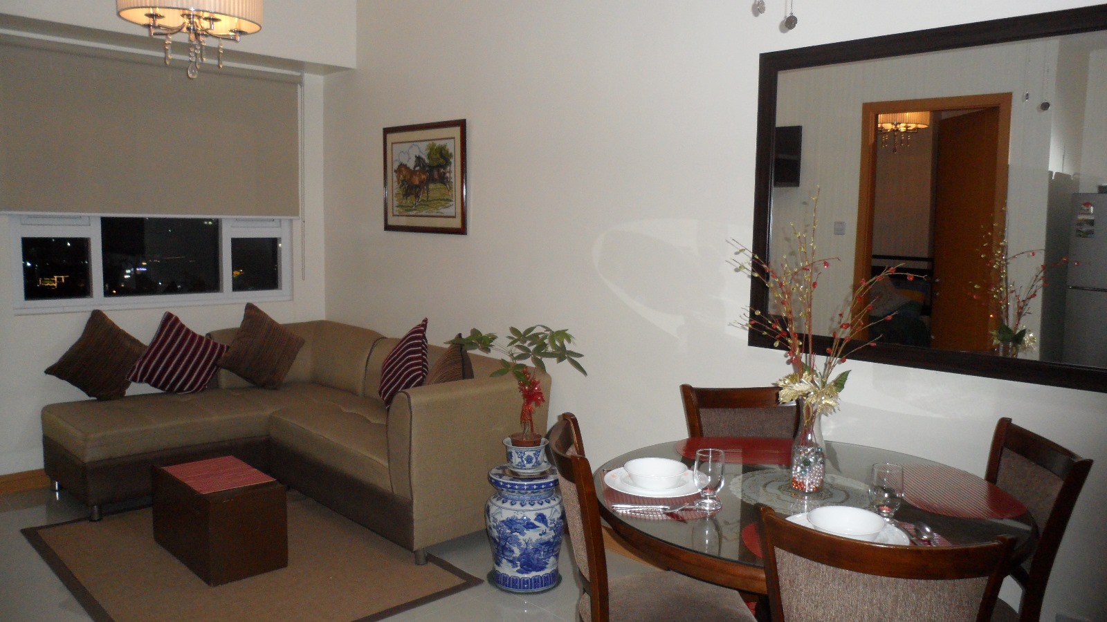 Posh1-BedroomCondoUnitforSaleinTheTrionTowers,Mckinley,BGC,Taguig-1.jpg