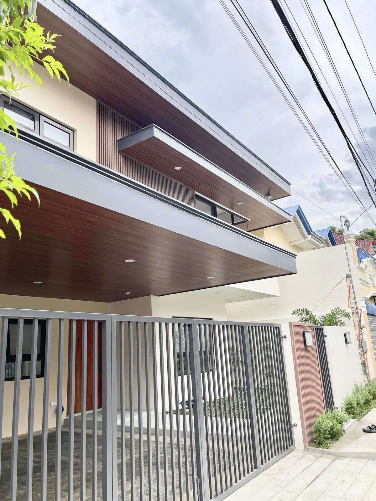 Beautiful5-BedroomHouseandLotforSaleinCitadellaExecutiveVillage,LasPiñas-1.jpg