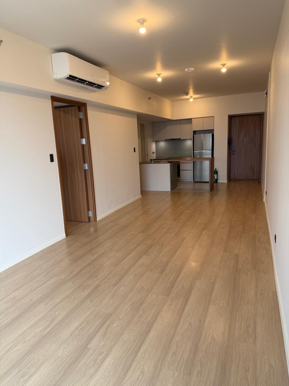 Cozy1-BedroomCondoUnitforSaleinShangri-LaResidences,Mandaluyong-1.jpg