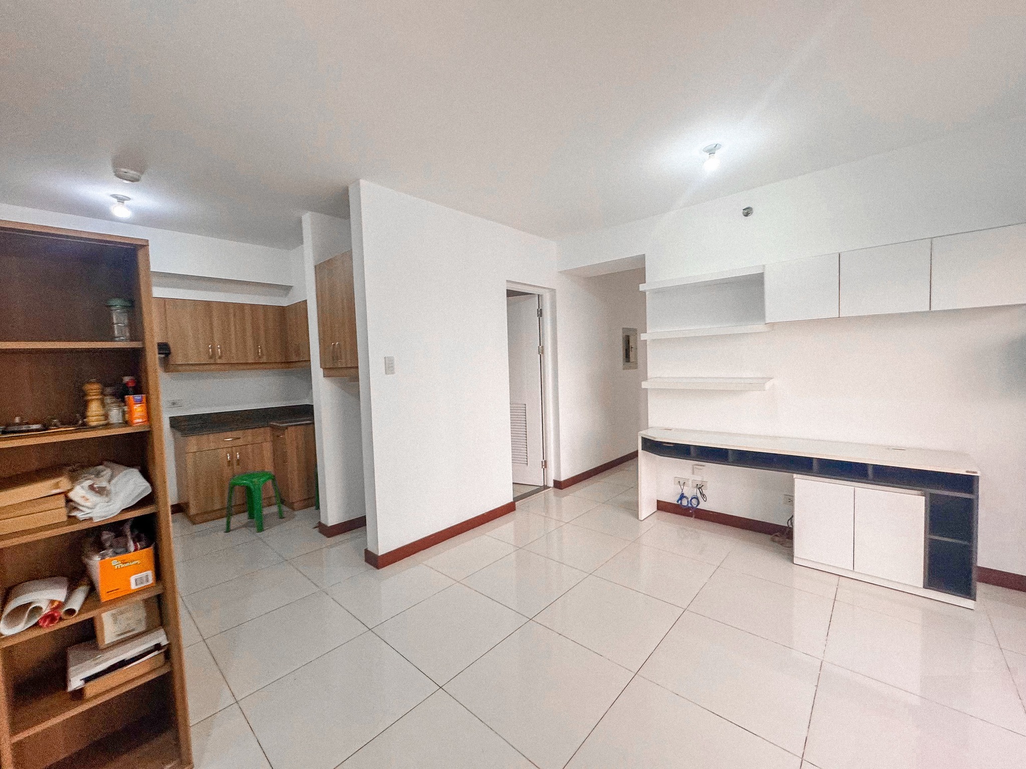 Spacious3-BedroomCondoUnitforSaleatBrioTower,MakatiCity-1.jpg