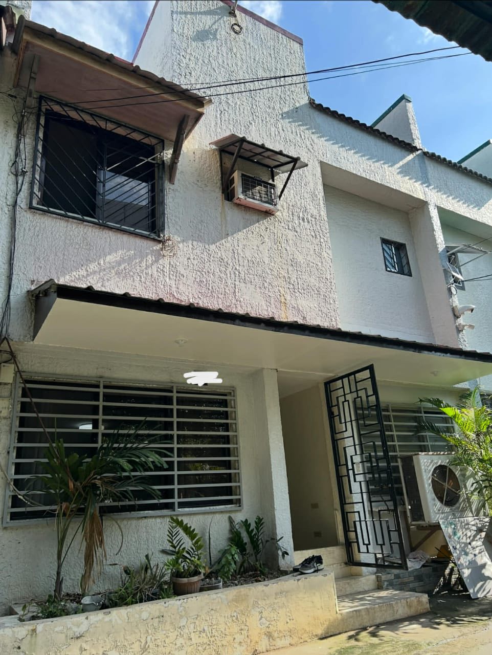 Sensational3-BedroomTownhouseforSaleinAdditionHills,SanJuan-1.jpg