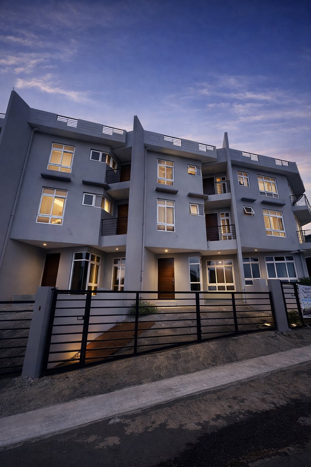 Captivating4-BedroomTownhouseforSaleinSunnysideHeights,BatasanHills,QuezonCity-1.jpg