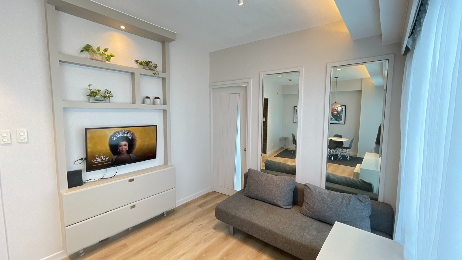 Charming1-BedroomCondoUnitforSaleinEastwoodParkviewTower1,Eastwood,QuezonCity-1.jpg