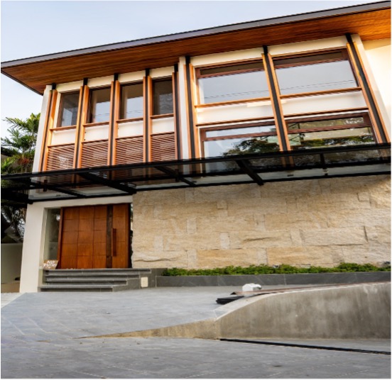 Enchanting6-BedroomHouseandLotforSaleinAyalaAlabangVillage,Muntinlupa-1.jpg
