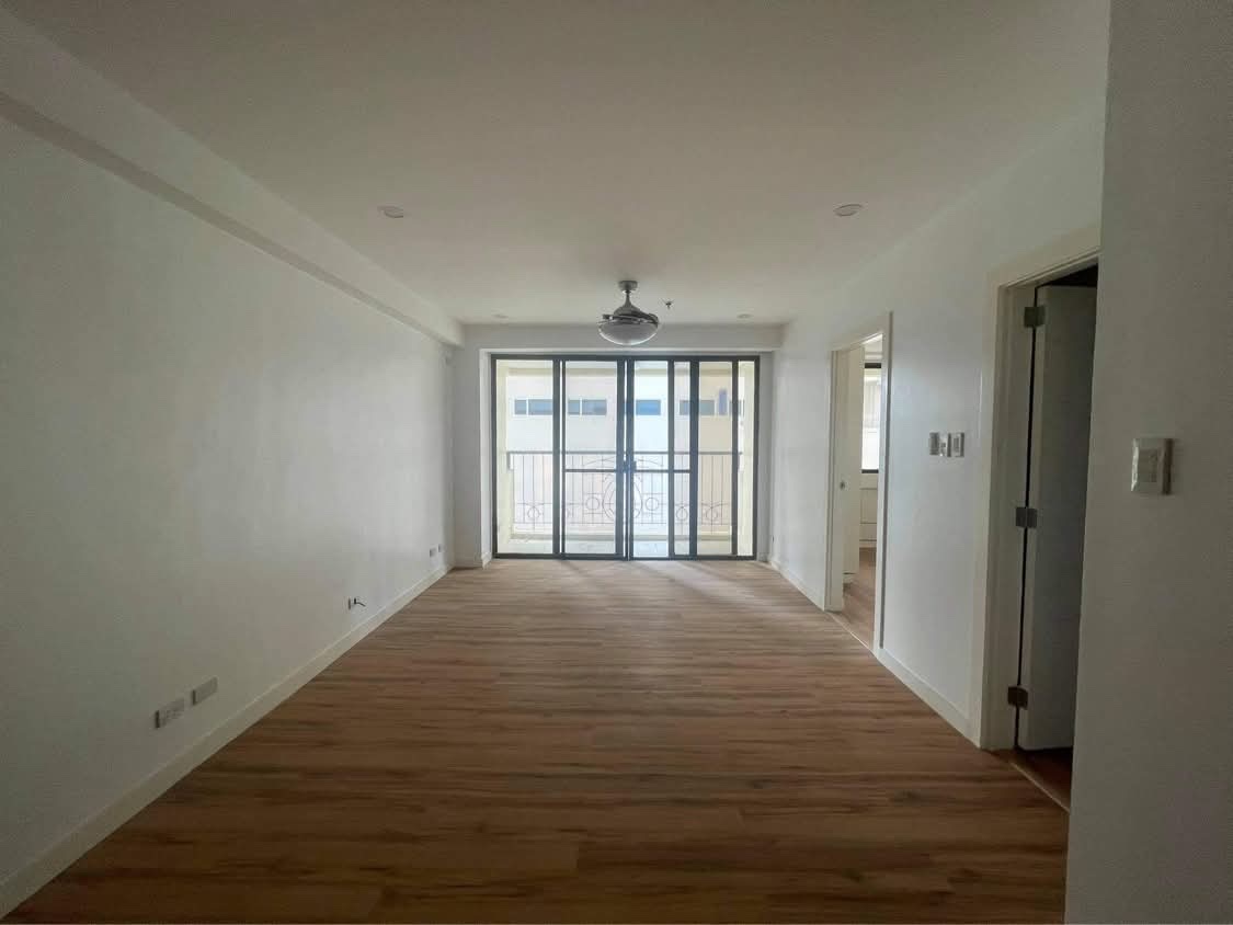 Astonishing2-BedroomCondoUnitforSaleinParcRoyale,Ortigas,Pasig-1.jpg